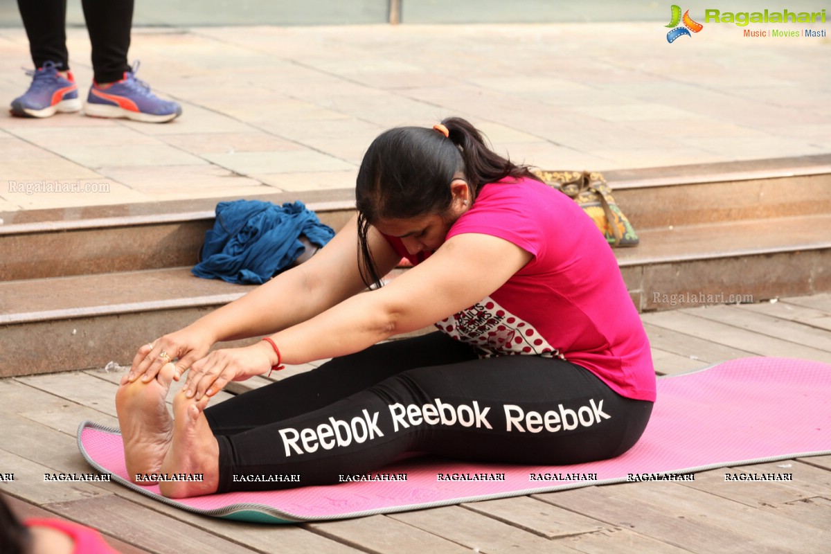 Period YOGA by Rina Hindocha at The Park