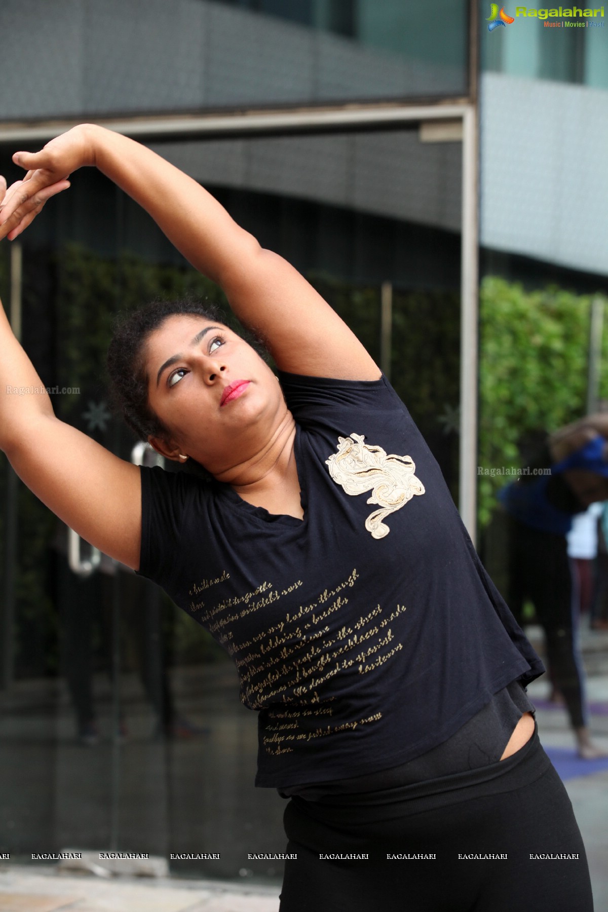 Period YOGA by Rina Hindocha at The Park