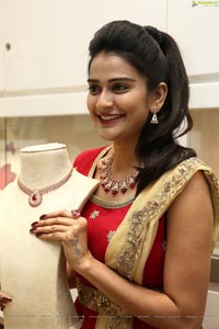 PMJ Jewels Introduces Aalayam Collection