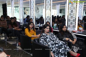 Shapes Style Lounge Presents Free Makeup Workshop