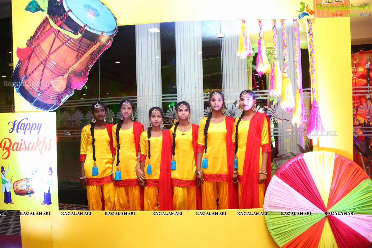 Telangana Punjabi Sabha & Punjabi Seva Samithi Celebrate Baisakhi-2019 at Classic Gardens, Secunderabad