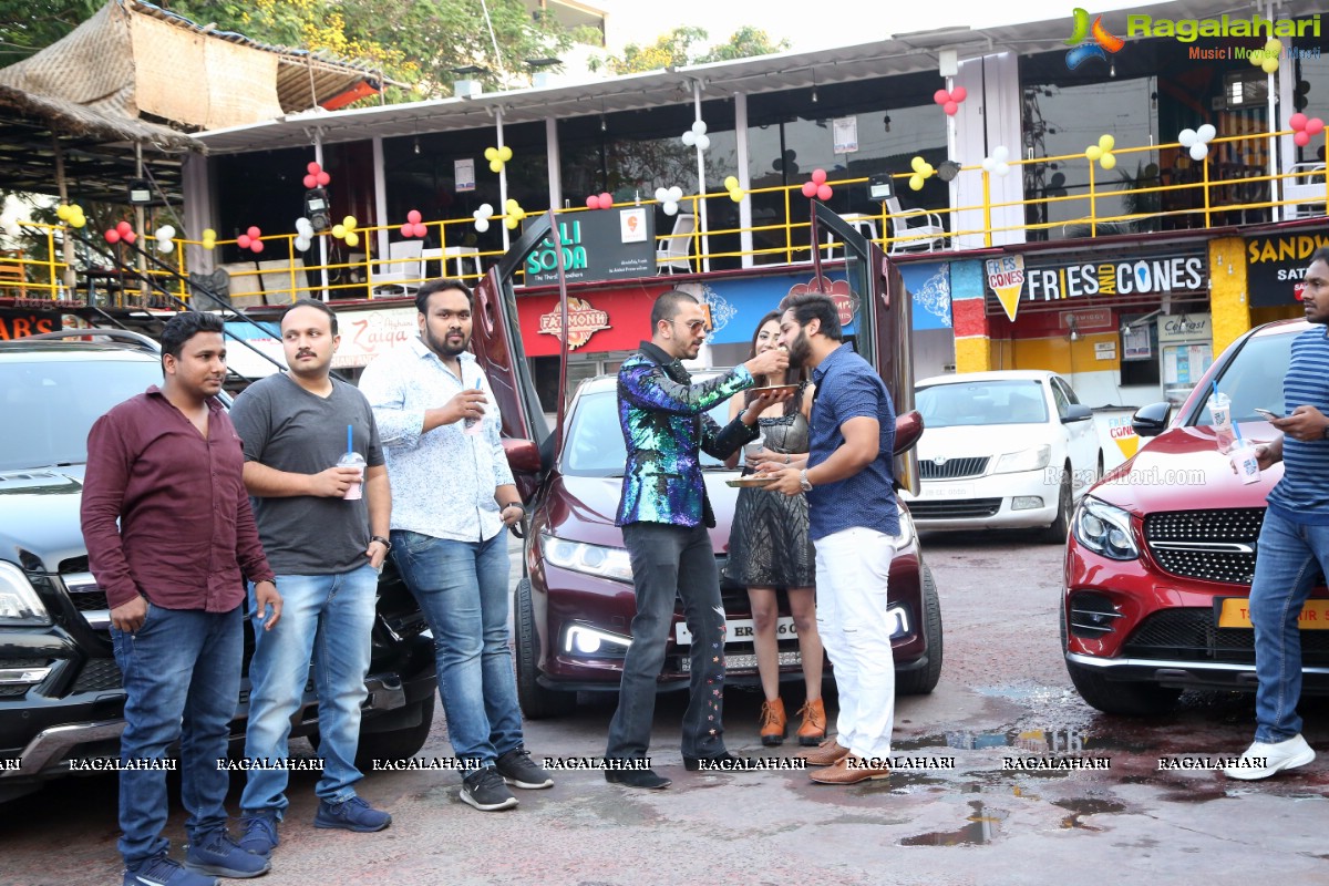 Youngsters Food at Kabara Drive-In in Banjara Hills,Hyderabad