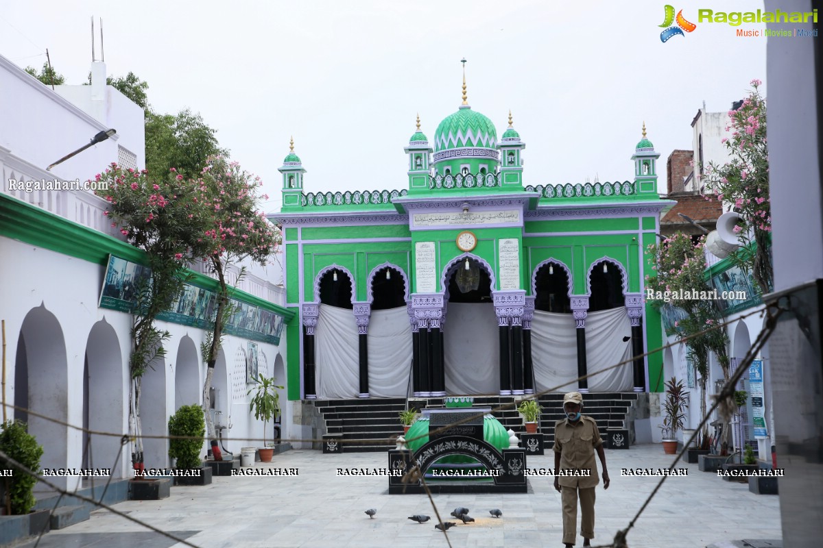 Hyderabad Lockdown: Deserted Roads, Streets, Closed Shops