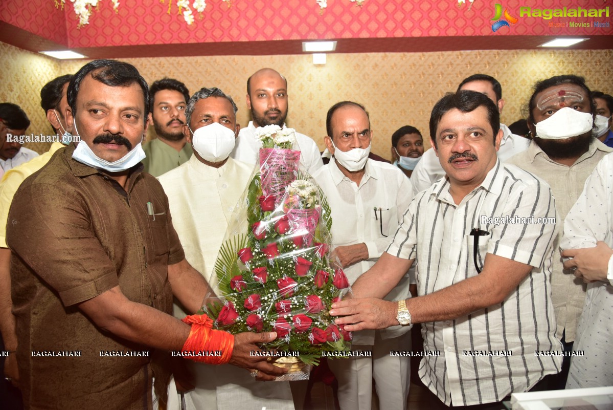 Home Minister Mohamood Ali Inaugurates Attica Gold at Banjara Hills