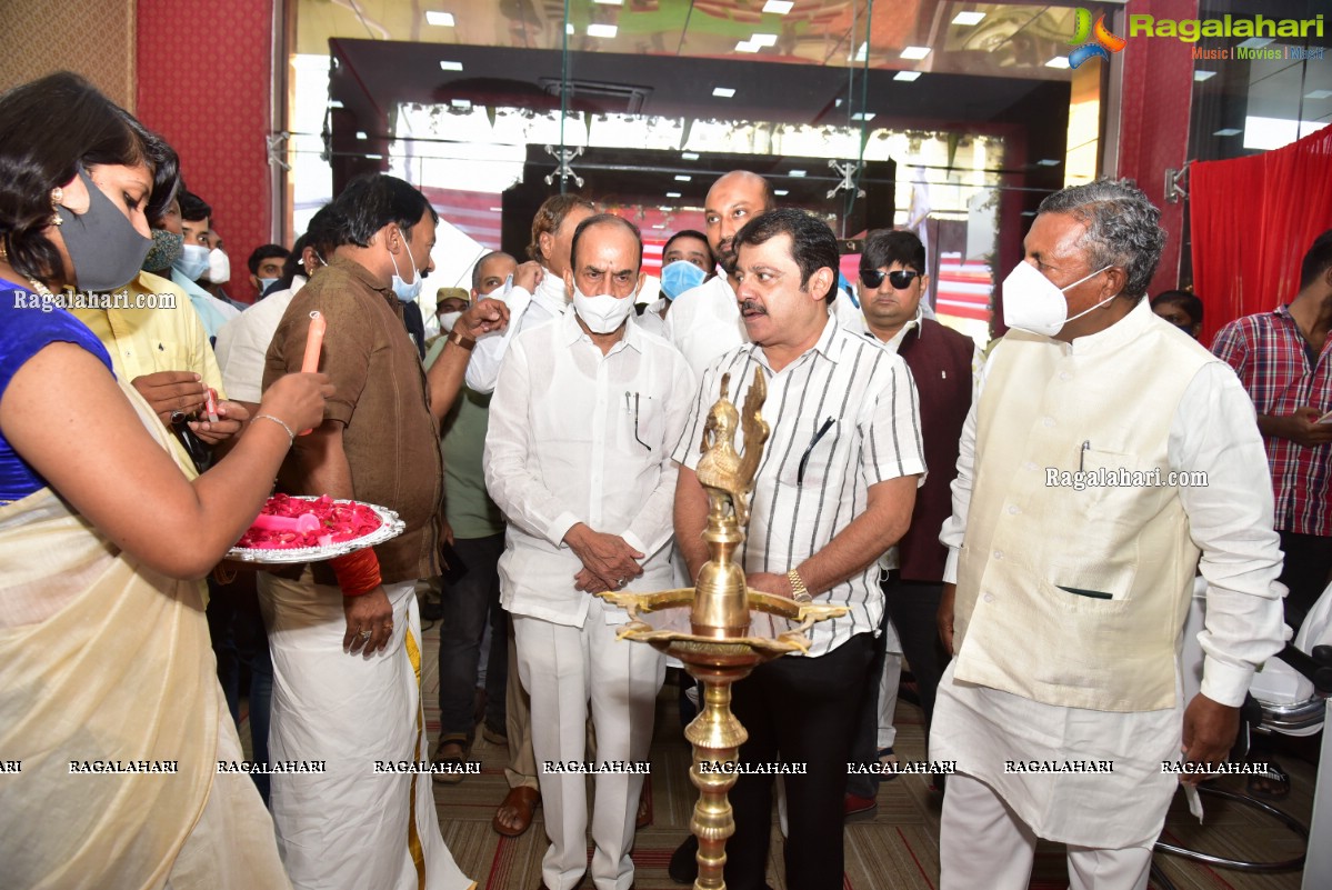 Home Minister Mohamood Ali Inaugurates Attica Gold at Banjara Hills