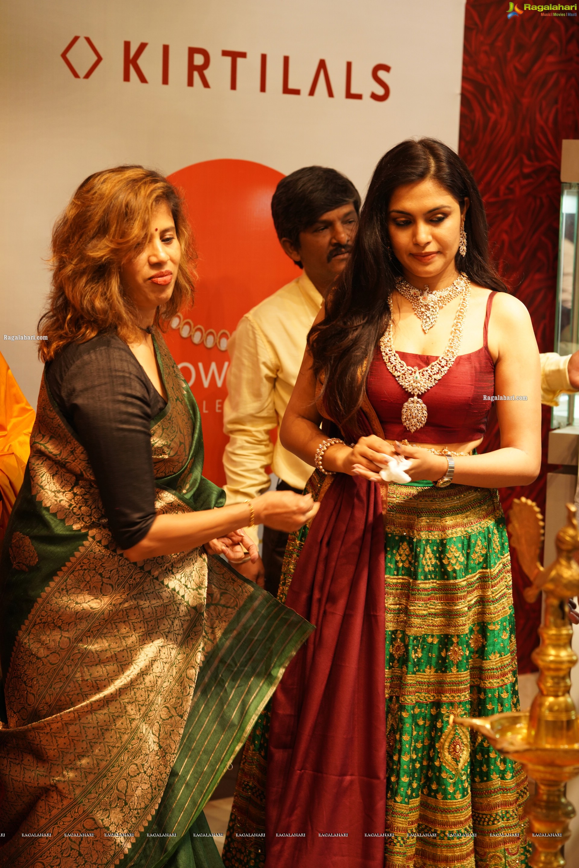 Kirtilals Trunk Show at The Jayanthi Ballal Store Mysore, Inaugurated by Sonu Gowda