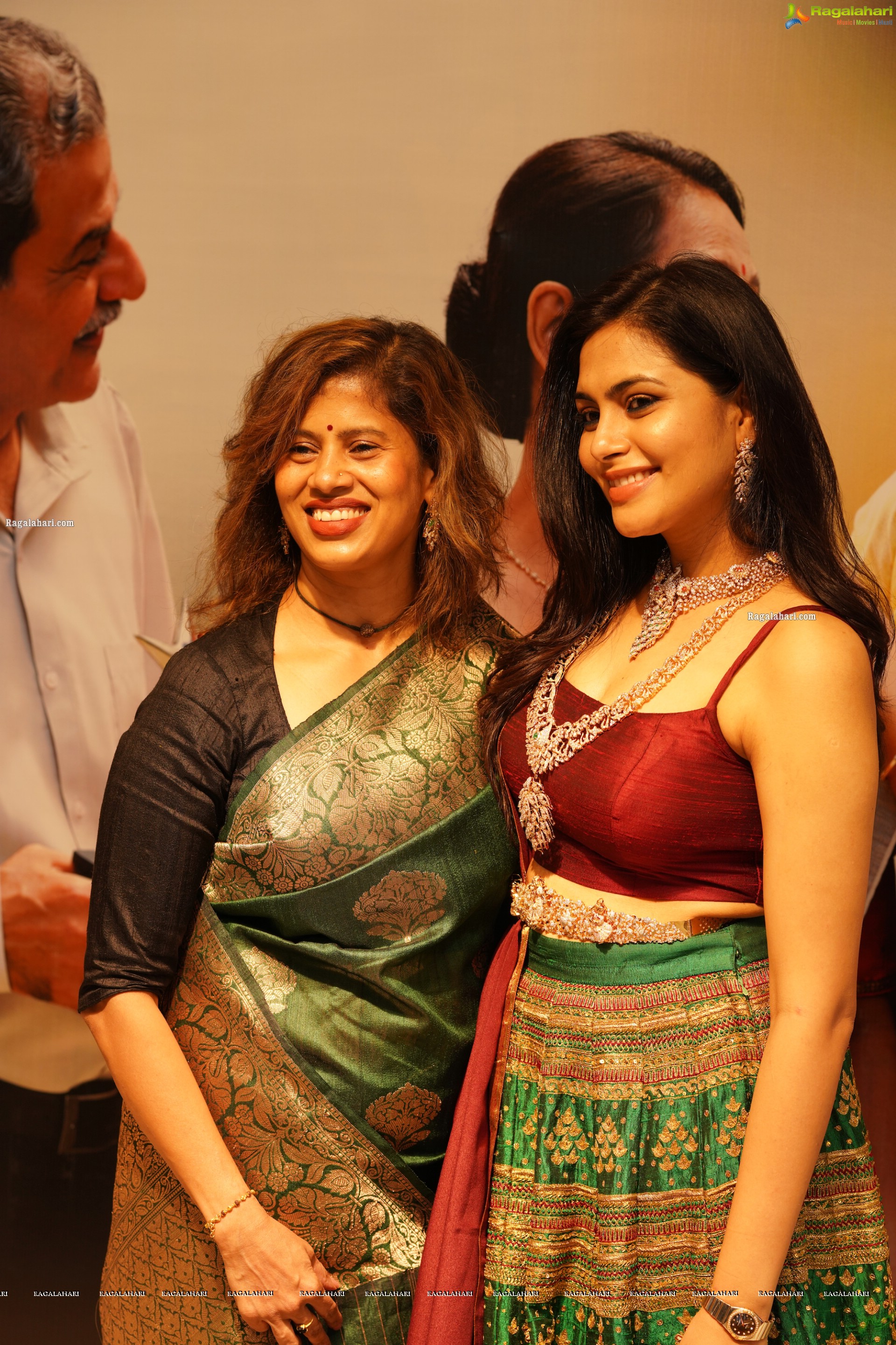 Kirtilals Trunk Show at The Jayanthi Ballal Store Mysore, Inaugurated by Sonu Gowda