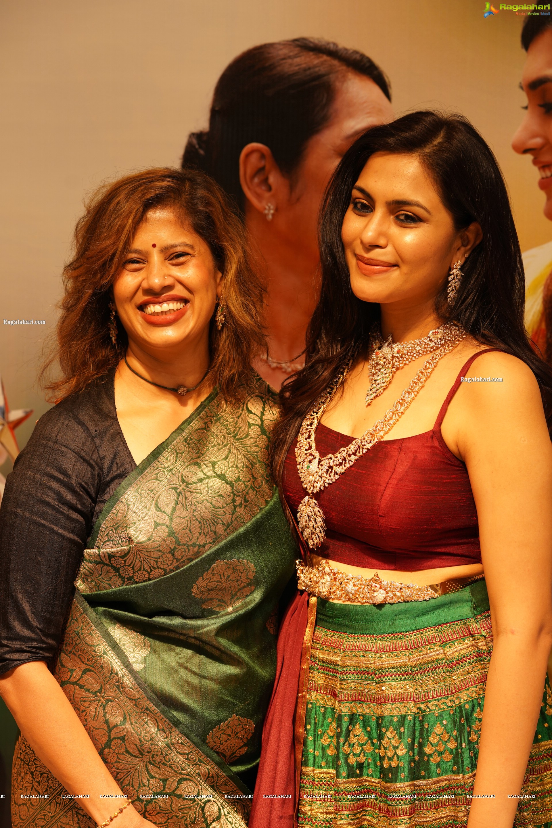 Kirtilals Trunk Show at The Jayanthi Ballal Store Mysore, Inaugurated by Sonu Gowda