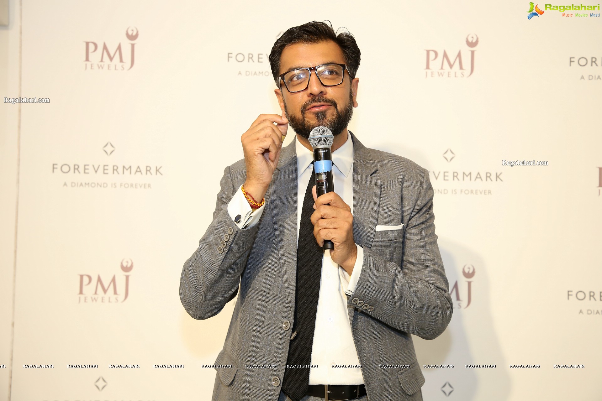 PMJ Jewels Launches The Exclusive Forevermark Circle of Trust Collection in Hyderabad