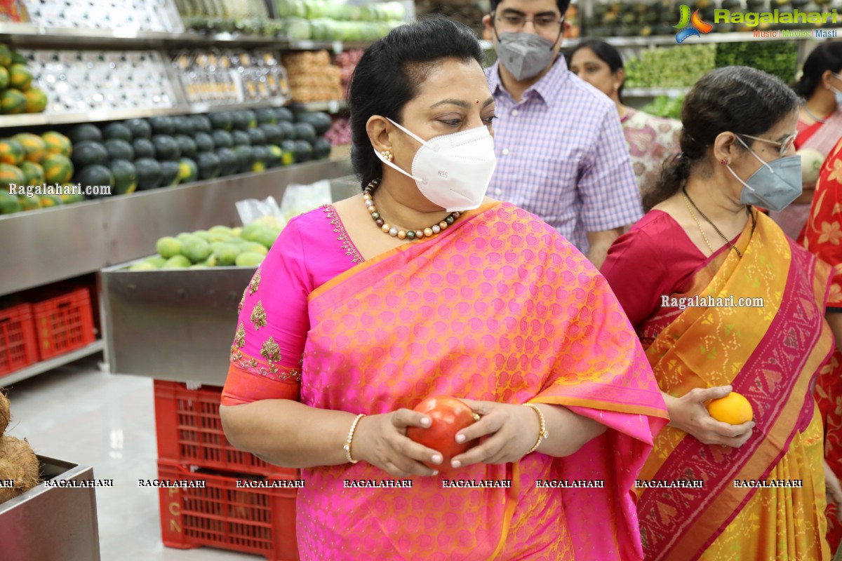 Nandamuri Vasundhara Devi Inaugurates Pure-O-Natural Fruits and Vegetables 33rd Outlet at Kokapet, Hyderabad