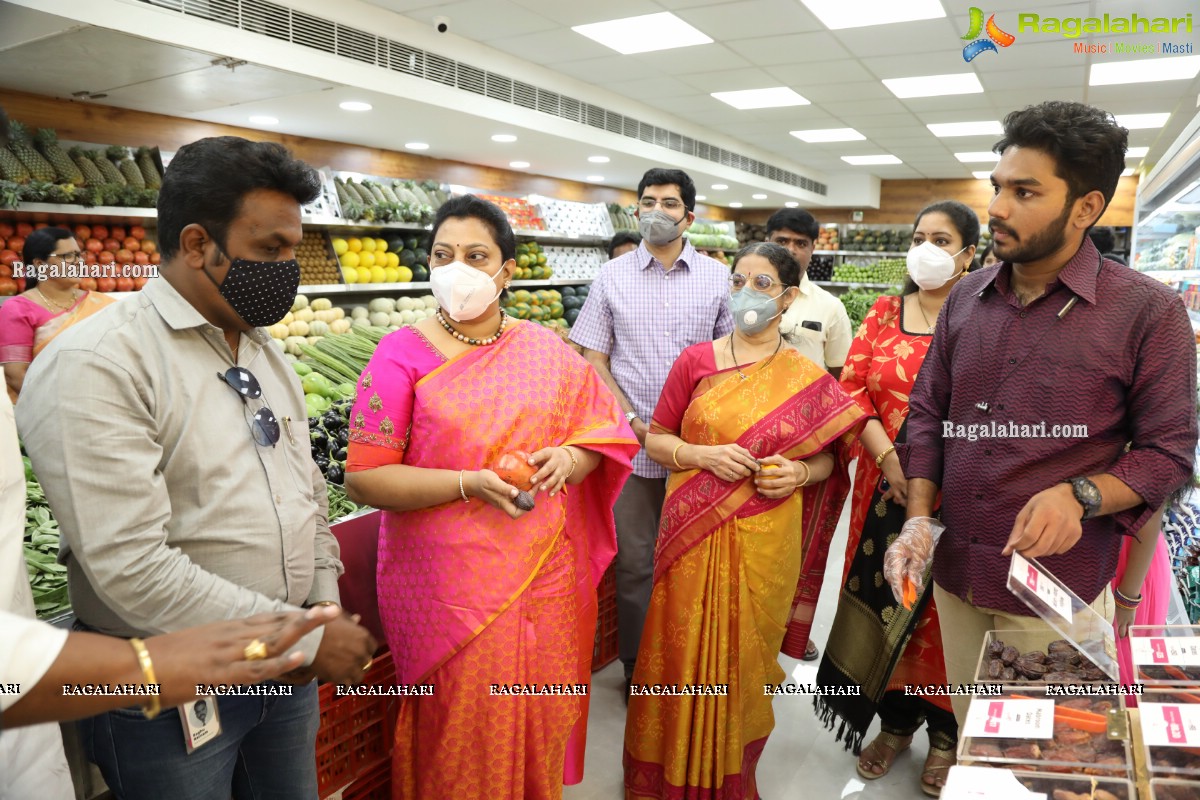 Nandamuri Vasundhara Devi Inaugurates Pure-O-Natural Fruits and Vegetables 33rd Outlet at Kokapet, Hyderabad