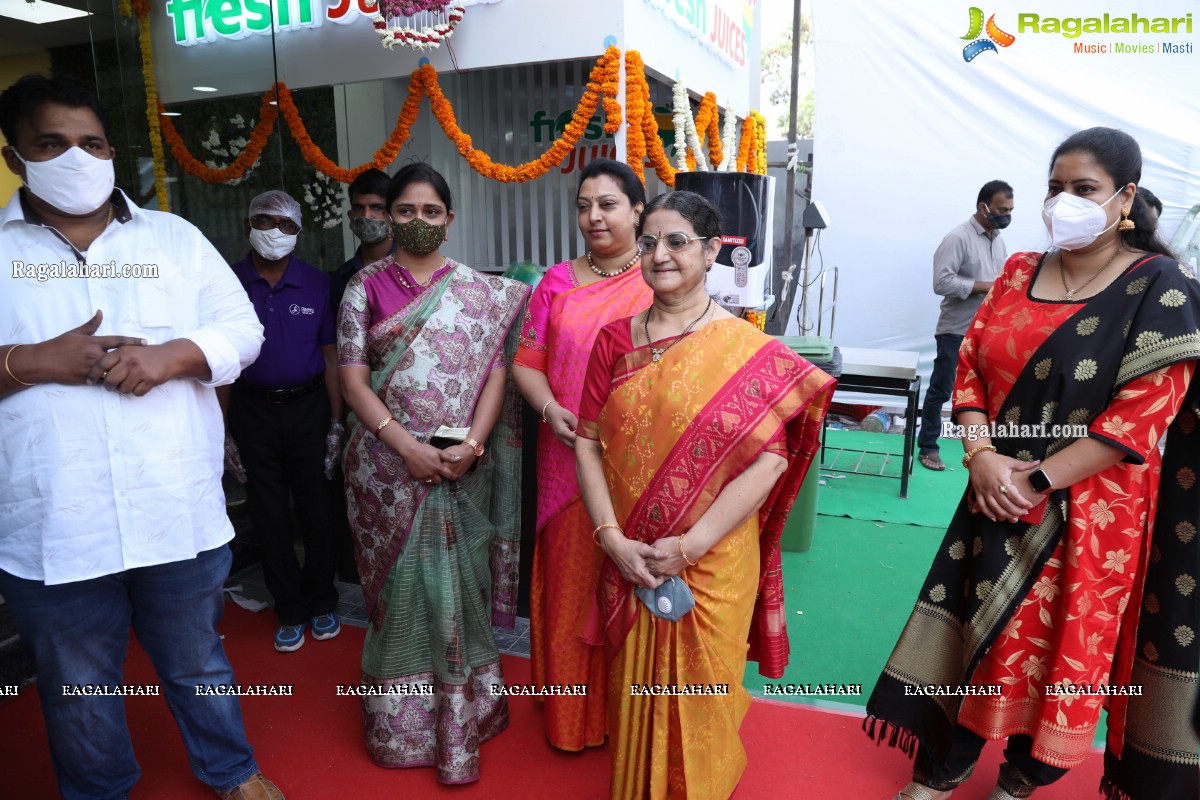 Nandamuri Vasundhara Devi Inaugurates Pure-O-Natural Fruits and Vegetables 33rd Outlet at Kokapet, Hyderabad