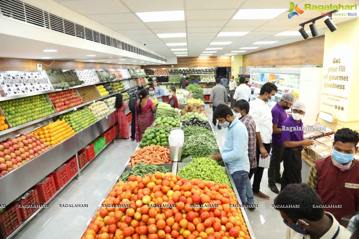 Nandamuri Vasundhara Devi Inaugurates Pure-O-Natural Fruits and Vegetables 33rd Outlet at Kokapet, Hyderabad