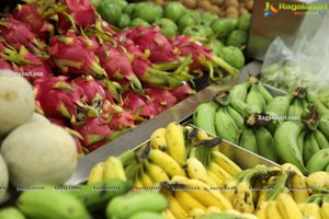 Pure-O-Natural Fruits and Vegetables at Q City