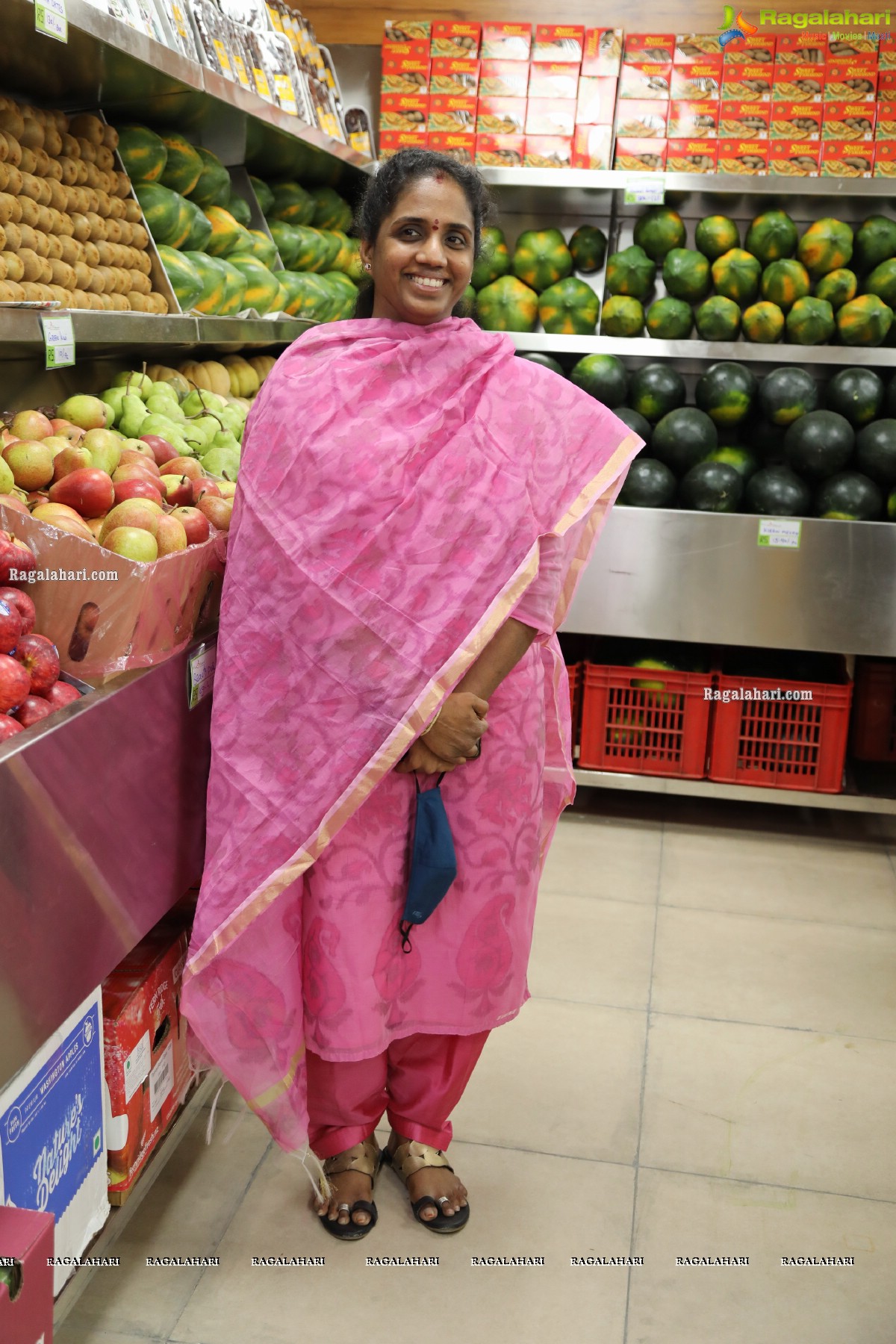 Pure-O-Natural Fruits and Vegetables New Outlet Launch at Q City