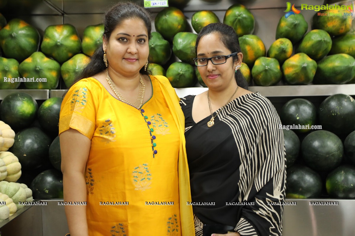 Pure-O-Natural Fruits and Vegetables New Outlet Launch at Q City