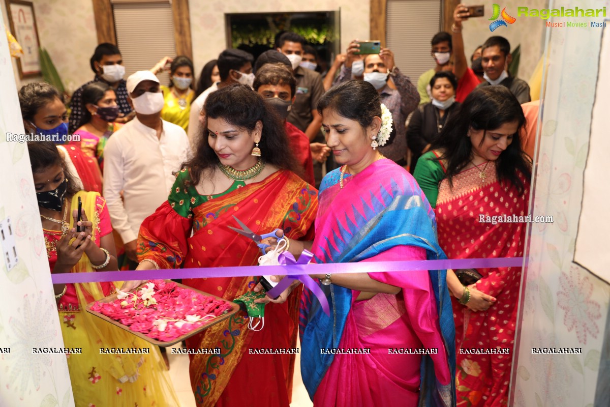 Shree Vaidiki Silks Designer Studio Launch at Dwaraka Square, Film Nagar