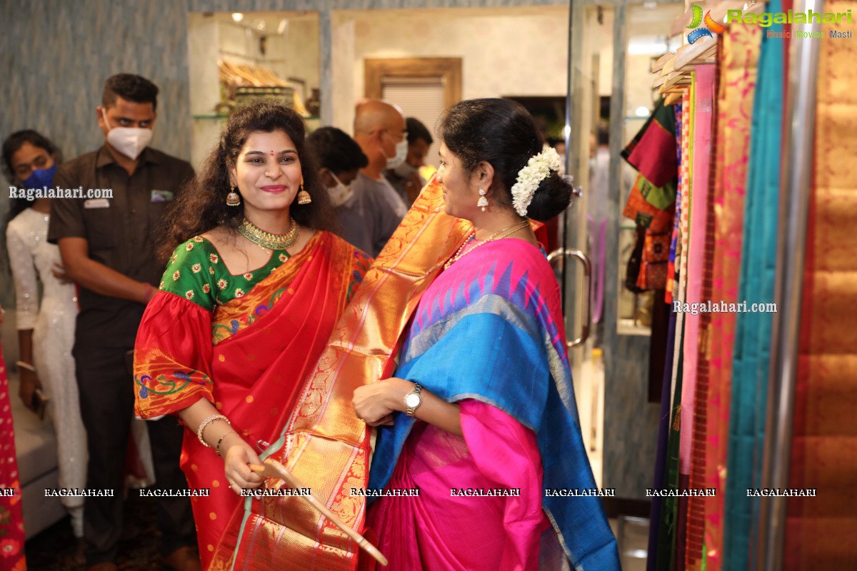 Shree Vaidiki Silks Designer Studio Launch at Dwaraka Square, Film Nagar