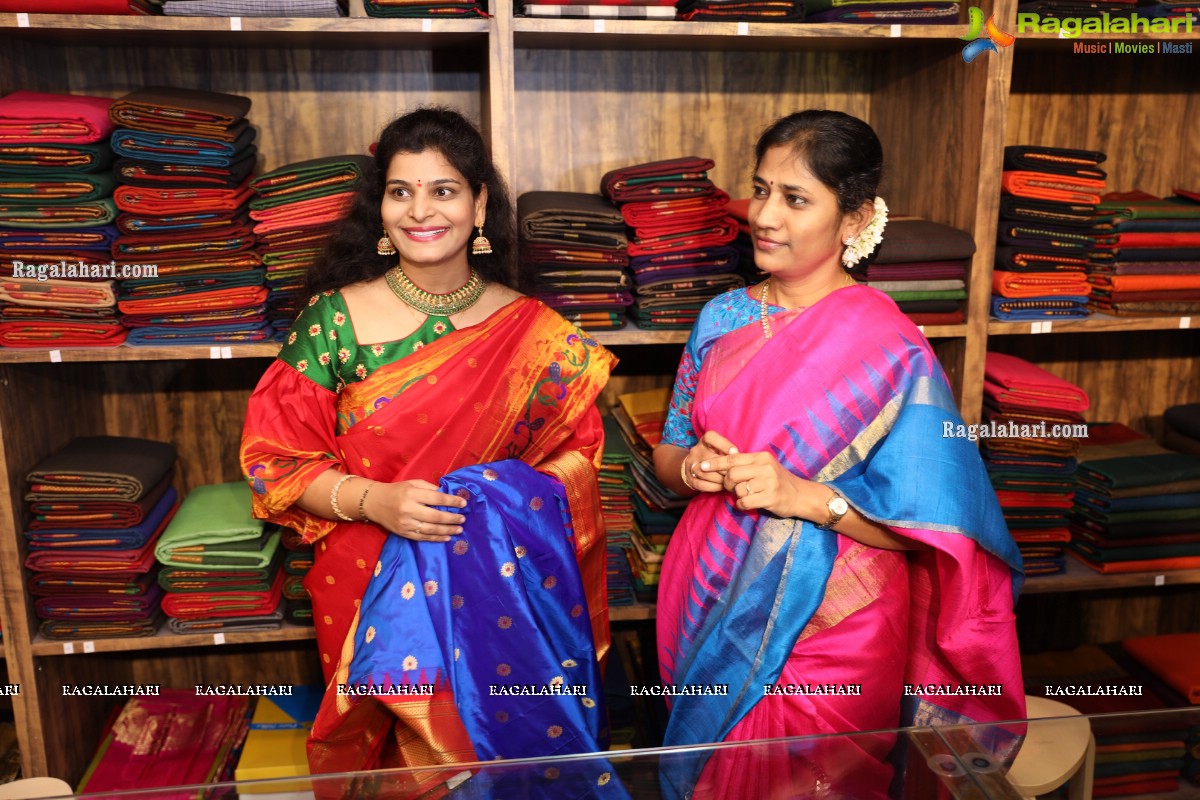 Shree Vaidiki Silks Designer Studio Launch at Dwaraka Square, Film Nagar