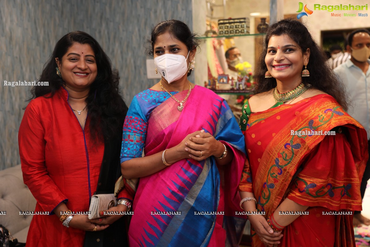 Shree Vaidiki Silks Designer Studio Launch at Dwaraka Square, Film Nagar