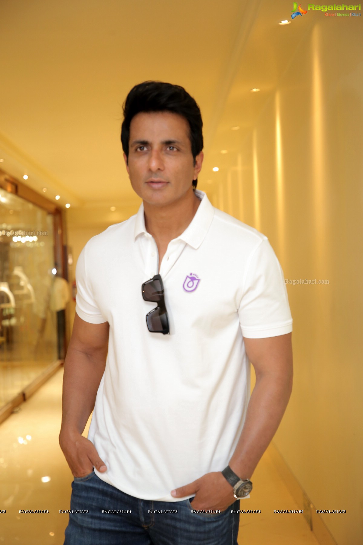 Sonu Sood Announces Expansion Plans of Ankura Hospitals