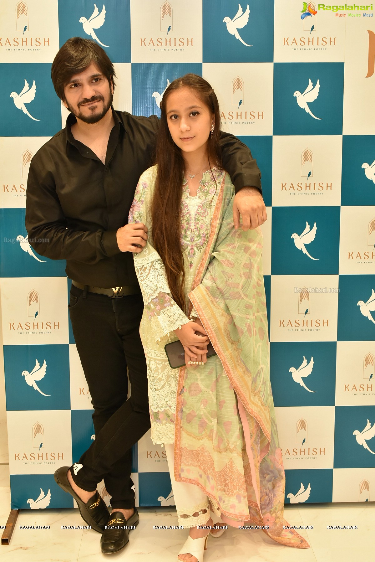 Kashish Flagship Outlet Launch at Madina Circle