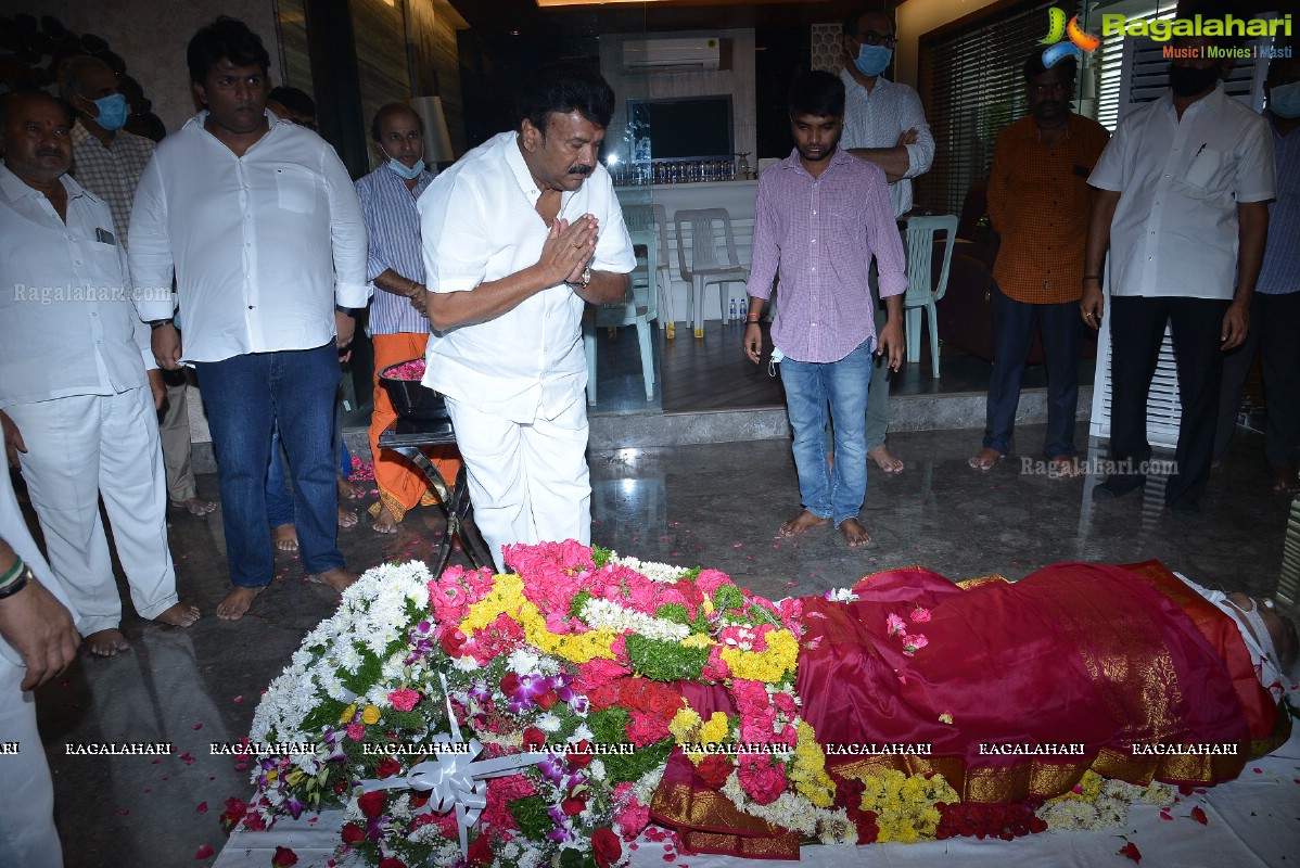 Tollywood Celebs Pay Their Last Respects to Producer Narayan Das Narang