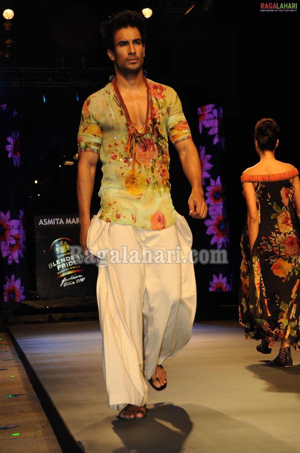 Blenders Pride Fashion Tour 2010 - Day 1