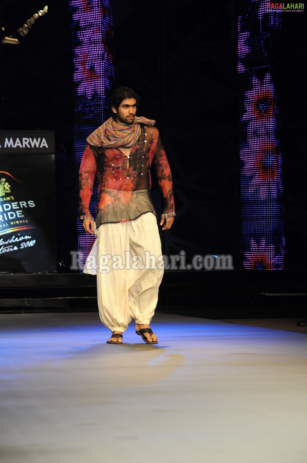 Blenders Pride Fashion Tour 2010 - Day 1