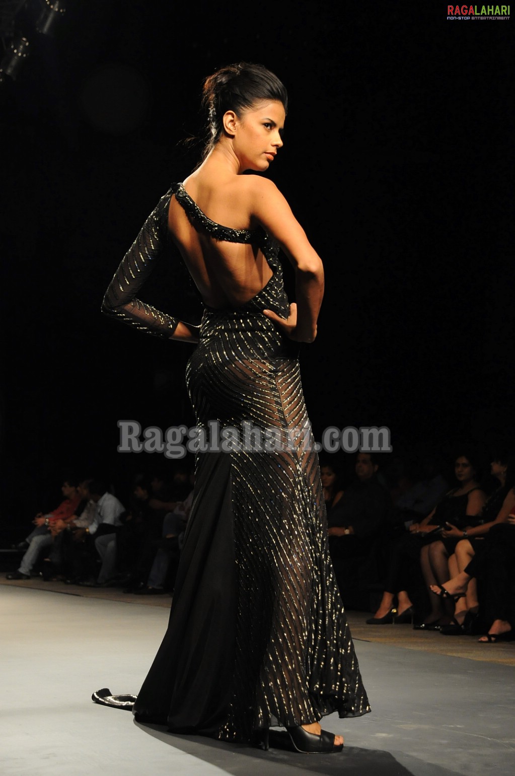 Blenders Pride Fashion Tour 2010 - Day 1