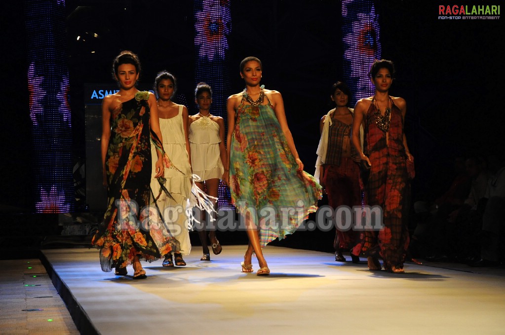 Blenders Pride Fashion Tour 2010 - Day 1