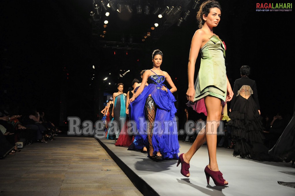 Blenders Pride Fashion Tour 2010 - Day 1