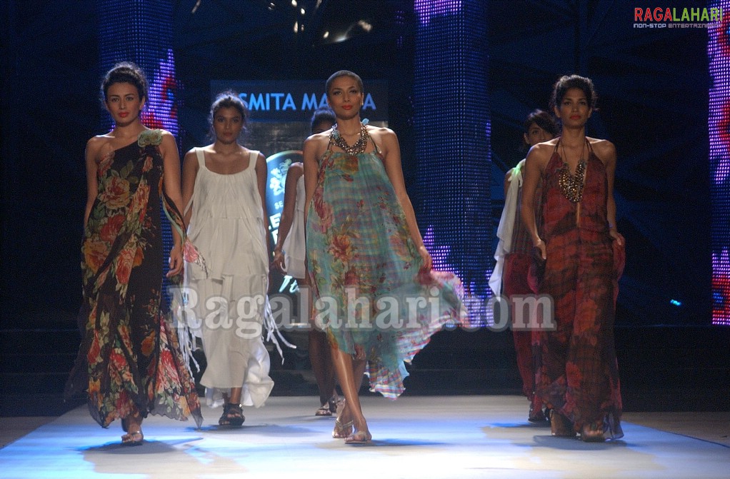 Blenders Pride Fashion Tour 2010 - Day 1