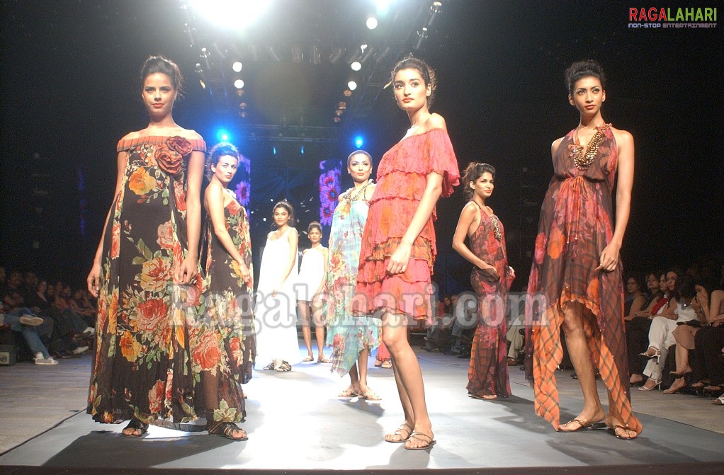 Blenders Pride Fashion Tour 2010 - Day 1