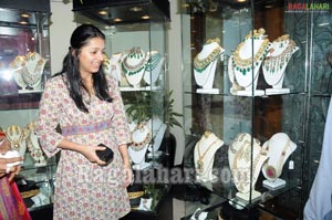 Bhumika Launches Fashion Yatra at Taj Krishna