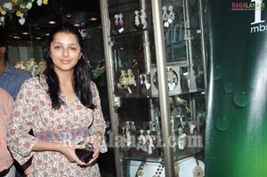 Bhumika Launches Fashion Yatra at Taj Krishna