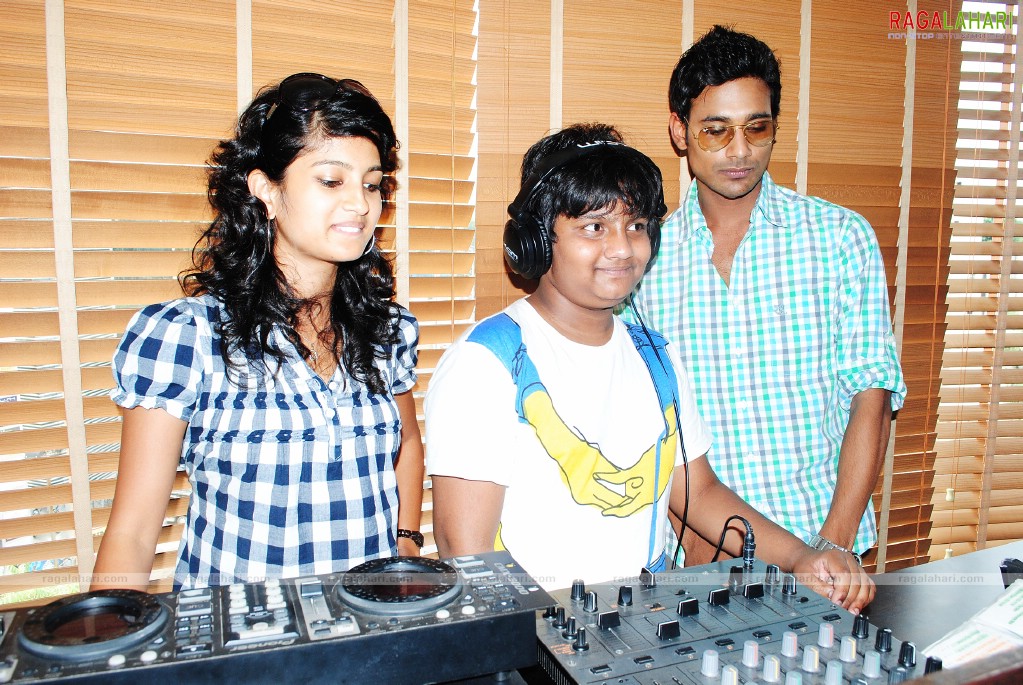 Jaya Ho - A Musical Treat by Young DJ Prithvi