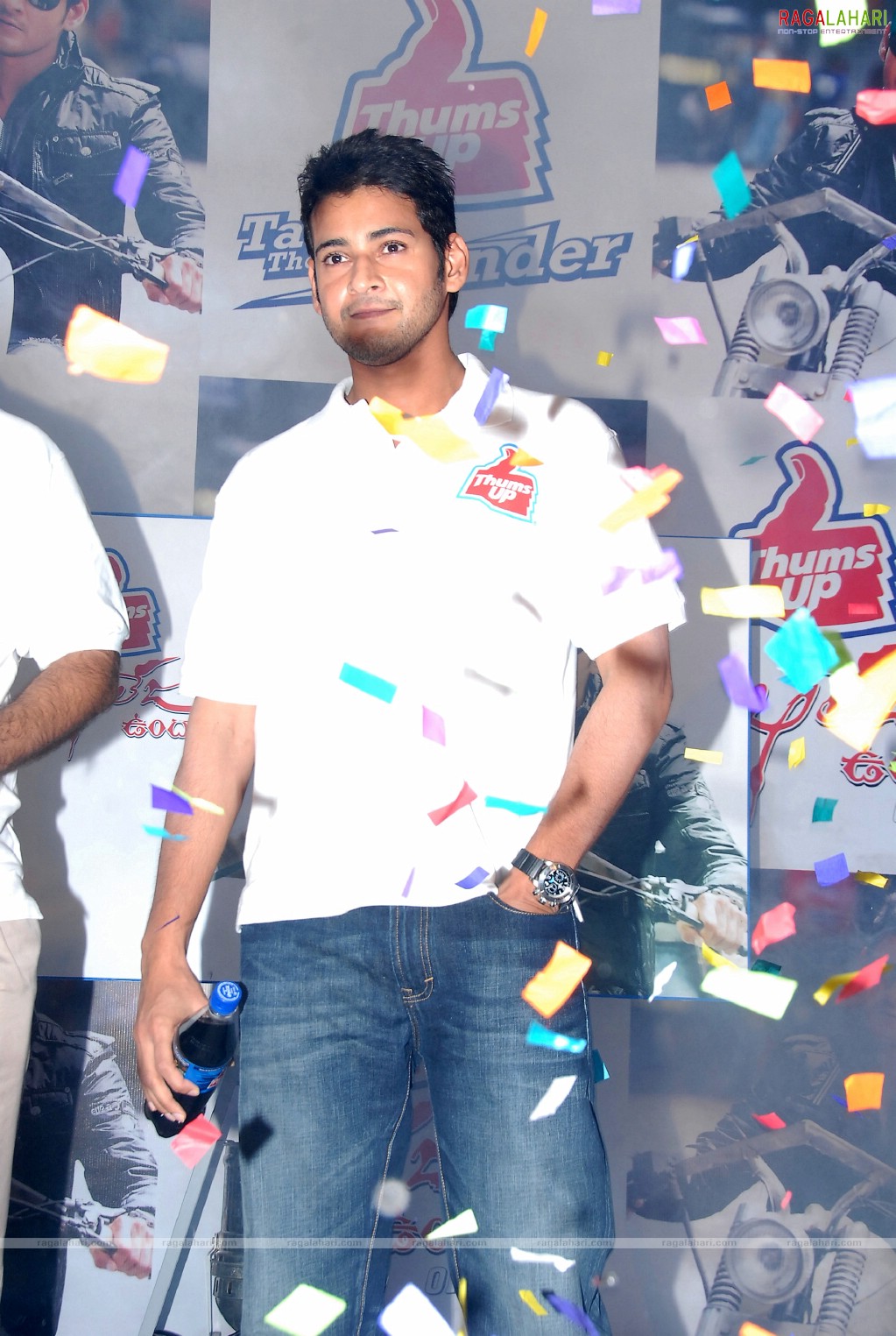 Thums Up 'Khaleja Vunda' Contest Launch