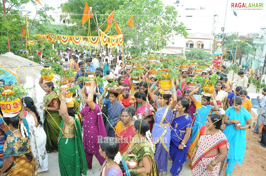 Hyd Bonaalu Fest 2010