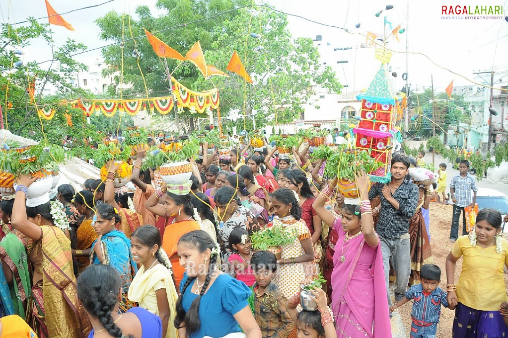 Hyd Bonaalu Fest 2010