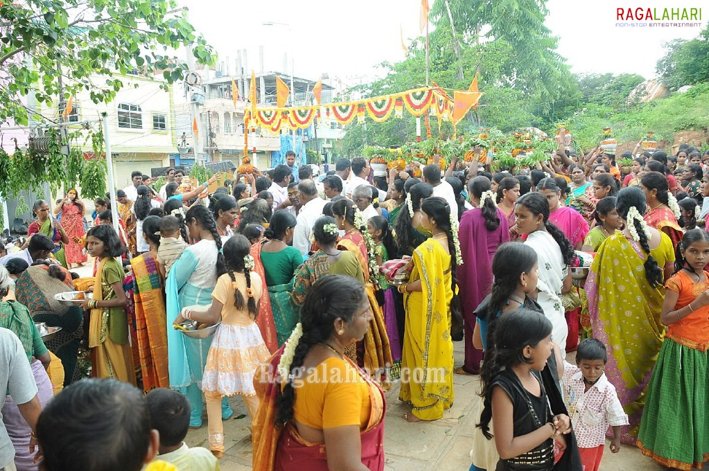 Hyd Bonaalu Fest 2010