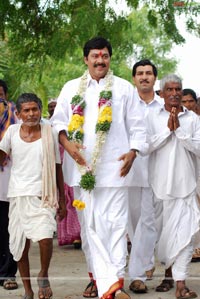 Vinod Kumar, Yamuna, Manju Bhargavi