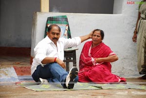 Vinod Kumar, Yamuna, Manju Bhargavi