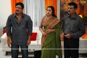 Rajendra Prasad, Suhasini, Kaveri Jha