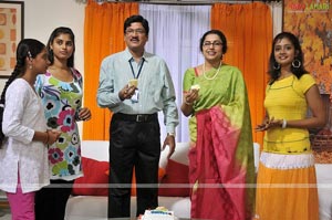 Rajendra Prasad, Suhasini, Kaveri Jha