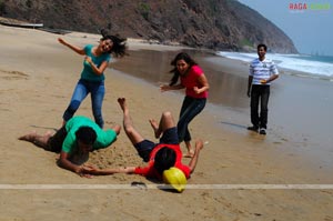 Raja, Saandip, Ravi Varma, Richa, Manjari Fadnis