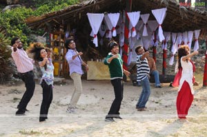 Raja, Saandip, Ravi Varma, Richa, Manjari Fadnis