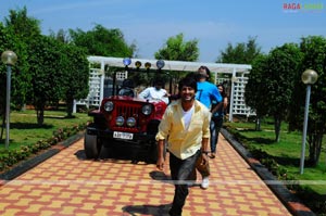 Raja, Saandip, Ravi Varma, Richa, Manjari Fadnis