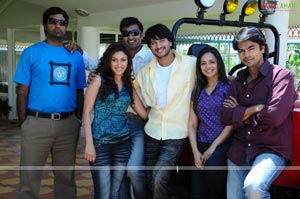 Raja, Saandip, Ravi Varma, Richa, Manjari Fadnis