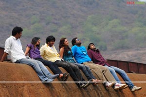 Raja, Saandip, Ravi Varma, Richa, Manjari Fadnis